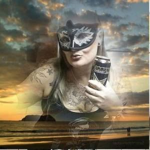 Meet your Posher, Coreena